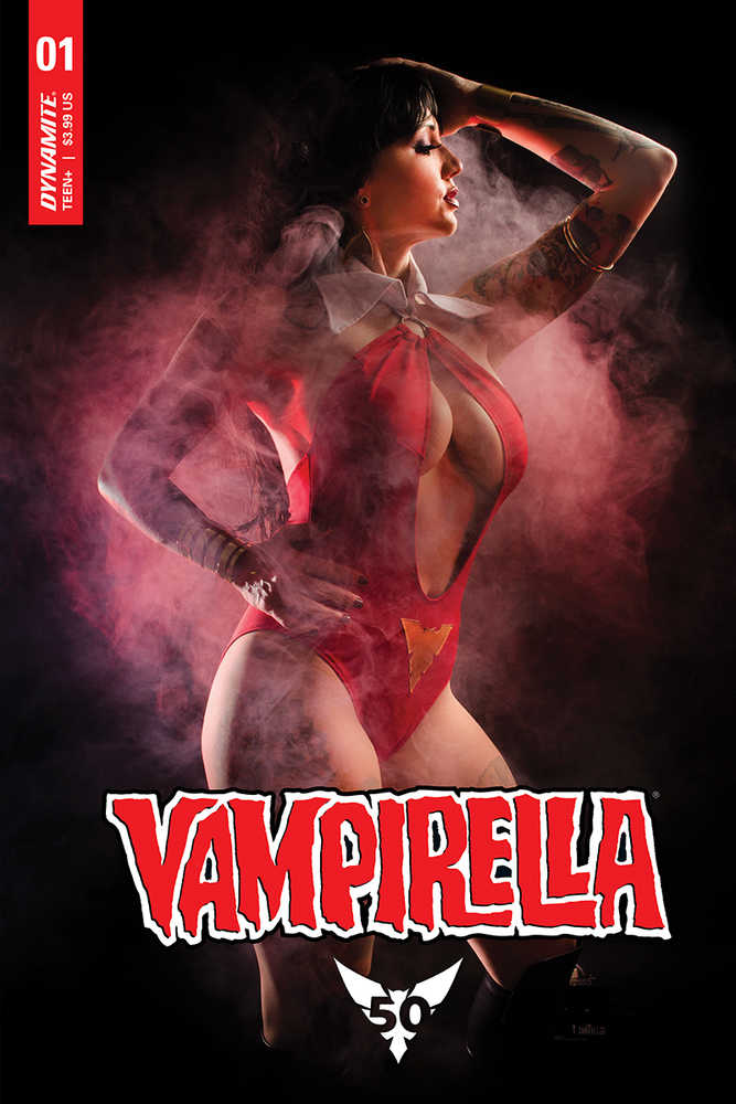 Vampirella #1 Cover E Cosplay (NM)