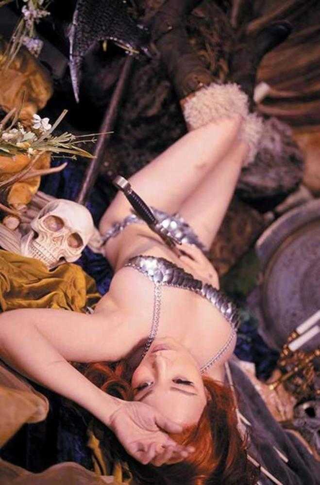 Sonja Reborn #1 Cover M 1:10 Inc Cosplay Full Art Variant (NM)