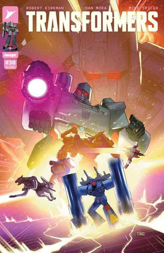 Transformers #30 Cover D 1:25 Taurin Clarke Variant (NM)