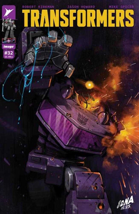 Transformers #32 Cover A David Nakayama (NM)