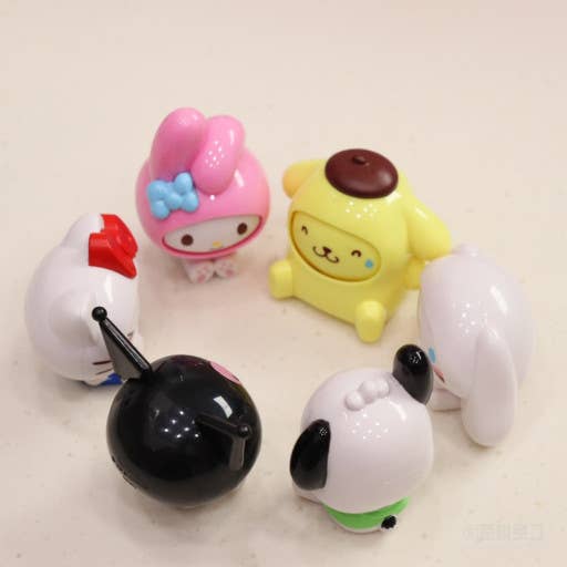 Sanrio Face Off Collectable Blind Box (1 Blind Box)