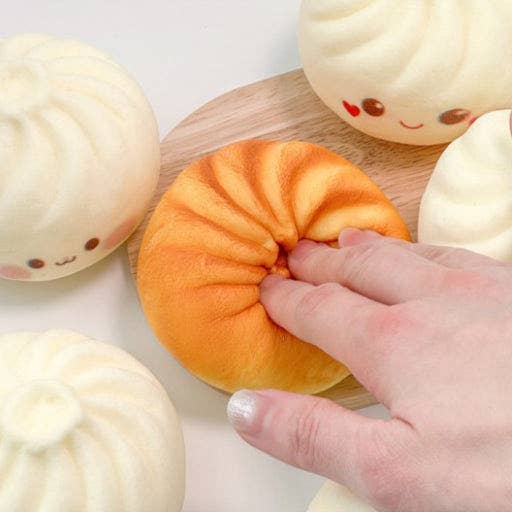 Find the Grilled Dumpling! Figure Random Squishy Fidget (1 Box)