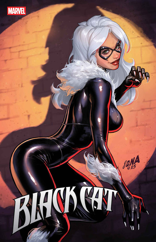 Black Cat #6 David Nakayama Variant (NM)