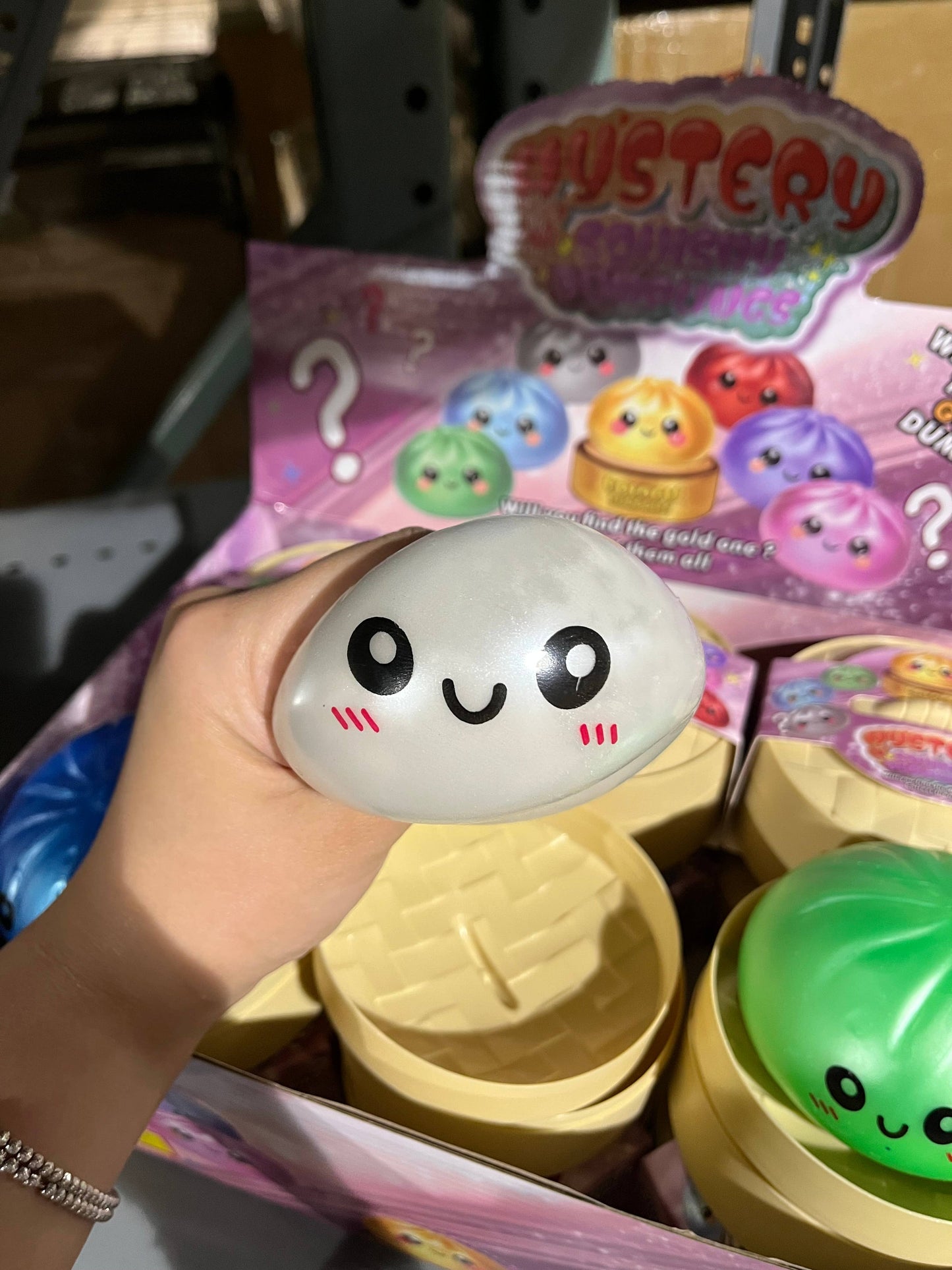 Squishy Solid Color Mystery Metallic Dumpling (1 Dumpling)